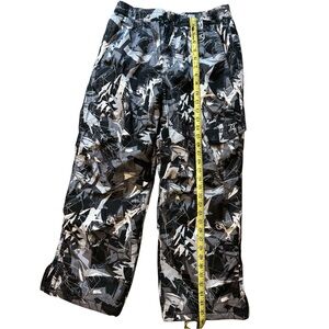 ZeroXposur Black and Gray Snow Ski Snowboard Pants